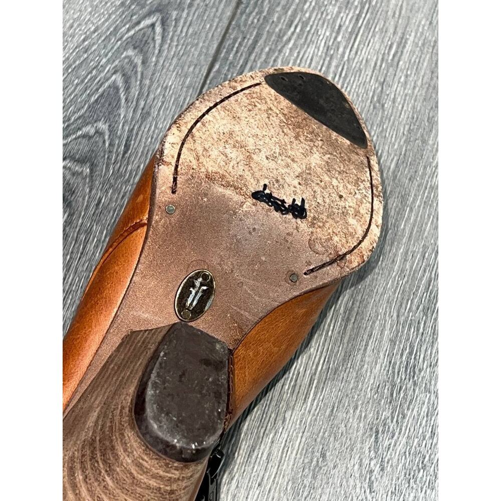 Frye Women's Carmel Full Grain Leather Zip Short Boots Y2K cognac Size 7 S000142 - Picture 5 of 11